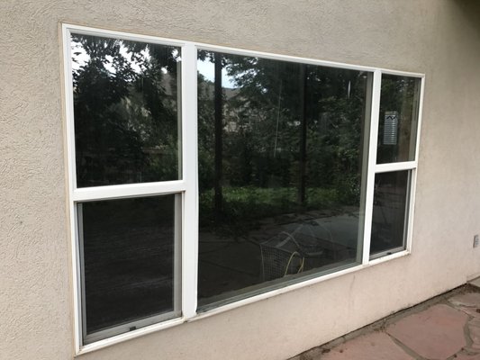 Residential Glass Replacement - At Blueline Glass we replace all different types of window glass whether its broken, fogged, or even if you are just wanting to upgrade to a Low-E energy efficient insulated glass.