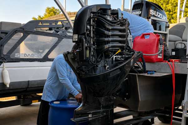 Boat Engine Diagnostics & Repair - Boat not starting, losing power or running rough? Seas The Day Pros diagnoses and repairs common inboard and outboard engine problems. We troubleshoot the issue, explain what we find and provide a clear repair plan to get your boat running properly and back on the water. Boat Engine Diagnostics & Repair - Boat not starting, losing power or running rough? Seas The Day Pros diagnoses and repairs common inboard and outboard engine problems. We troubleshoot the issue, explain what we find and provide a clear repair plan to get your boat running properly and back on the water.