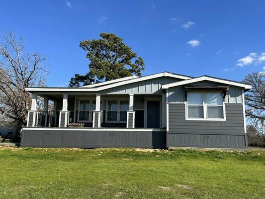 "It's Giving Grey" - Zeke’s Siding & Construction LLC
✨We get it done to your expectations!🤩
Triple Wide trimmed out with Smart Panel Skirting!
📍New Waverly, Texas "It's Giving Grey" - Zeke’s Siding & Construction LLC
✨We get it done to your expectations!🤩
Triple Wide trimmed out with Smart Panel Skirting!
📍New Waverly, Texas