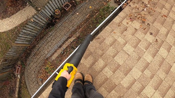Gutter Cleaning Services - We offer affordable gutter cleaning services during the fall from October through December! Gutter Cleaning Services - We offer affordable gutter cleaning services during the fall from October through December!