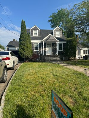 Hasbrouck Heights - We did new siding and a new roof on this lovely Hasbrouck Heights property. Hasbrouck Heights - We did new siding and a new roof on this lovely Hasbrouck Heights property.