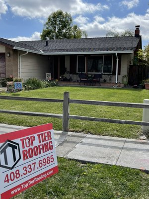 Top Tier Roofing
New Roof San Jose - Top Tier Roofing installed Radiant Barrier OSB, and a new CertainTeed Presidential TL Solaris roof black color Top Tier Roofing
New Roof San Jose - Top Tier Roofing installed Radiant Barrier OSB, and a new CertainTeed Presidential TL Solaris roof black color