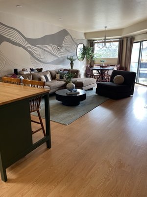 Airbnb Cleans! - Airbnb owners love the way we clean and stage their homes before new guests arrive. Guest experience hinges heavily on how the clean the home is, and we take pride in ensuring our customers receive 5-star reviews!