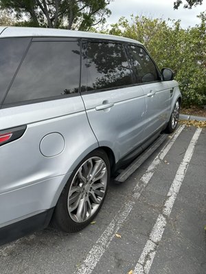 Electrical diagnostic - Range rover suspension not going up because of a short circuit that required wiring chasing and checking on signals to find the one with no power.