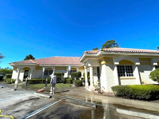 Commercial Property Washing - We specialize in pressure and soft washing techniques that effectively remove dirt, grime, and stains from a variety of surfaces—be it building exteriors, parking lots, or walkways. Our services are tailored to meet the unique needs of commercial properties, ensuring that your business makes a lasting impression on clients and customers alike. A well-maintained property not only enhances your business's image but also contributes to the safety and well-being of your employees and visitors.