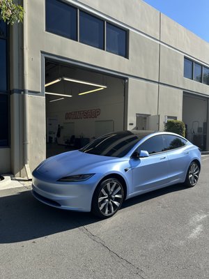 2025 Tesla Model 3 - Colored PFF + Tint + Ceramic Coating - Services completed:
Colored PPF in Satin Blue
Diamond IR all glass tint install
Bronze package ceramic coating 2025 Tesla Model 3 - Colored PFF + Tint + Ceramic Coating - Services completed:
Colored PPF in Satin Blue
Diamond IR all glass tint install
Bronze package ceramic coating