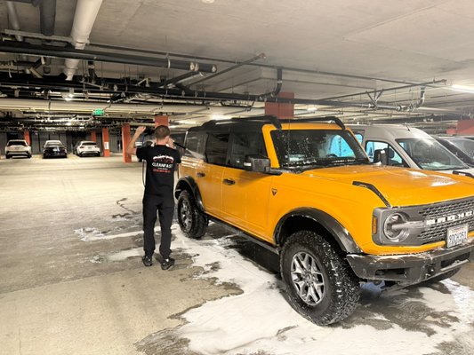 Fast Car Wash Service - We quickly and efficiently cleaned the car interior and exterior. Our team meticulously detailed every corner, ensuring a spotless interior a shiny exterior. Your vehicle looks brand new and ready to hit the road!