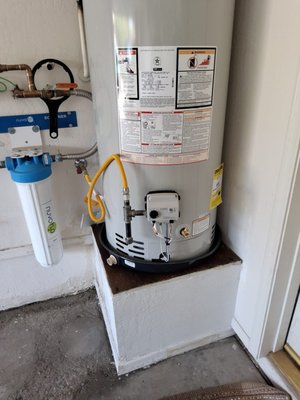 Natural Gas Water Heater Installed Starting at $1,599.00 - Natural gas water heater with installation starting at only $1,599.00. Includes all items needed to install the water heater into a current gas fed water heating system. Bluefrog Plumbing and Drain of North Phoenix offers all the top brands of gas water heaters. The price also includes our Proactive Protection Plan which extends the standard one year labor warranty to two years, and includes a free hot water heater flush at the end of the first year, to keep your water heater in peak working condition, with additional discounts on any other services throughout the year, and a free inspection of exposed water connections, stop valves, and drains in your home.
Gas water heaters offer faster heating, lower operating costs in many areas, and the ability to function during power outages. They also provide a quick recovery rate for replenishing hot water and, with proper maintenance, can have a long lifespan.
Benefits of a Gas Water Heater
Faster Heating & Recovery:
Gas water heaters heat water more quickly than electric models, giving you hot water faster and a faster "recovery" time to replenish the tank after use.
Lower Operating Costs:
In many regions, natural gas is less expensive than electricity, leading to lower monthly utility bills for your water heating.
Reliability During Outages:
Gas water heaters don't rely on electricity, so they continue to provide hot water even during a power outage, which is a major advantage during storms or other emergencies.
High Water Capacity:
Gas water heaters can provide a large supply of hot water, making them a good choice for larger families or homes with high hot water demand.
Energy Efficiency:
Gas heaters typically have good energy efficiency ratings, converting more fuel into useful heat and reducing wasted energy.
Longer Lifespan:
With proper maintenance, gas water heaters are durable and can provide years of service, potentially resulting in lower long-term costs. Natural Gas Water Heater Installed Starting at $1,599.00 - Natural gas water heater with installation starting at only $1,599.00. Includes all items needed to install the water heater into a current gas fed water heating system. Bluefrog Plumbing and Drain of North Phoenix offers all the top brands of gas water heaters. The price also includes our Proactive Protection Plan which extends the standard one year labor warranty to two years, and includes a free hot water heater flush at the end of the first year, to keep your water heater in peak working condition, with additional discounts on any other services throughout the year, and a free inspection of exposed water connections, stop valves, and drains in your home.
Gas water heaters offer faster heating, lower operating costs in many areas, and the ability to function during power outages. They also provide a quick recovery rate for replenishing hot water and, with proper maintenance, can have a long lifespan.
Benefits of a Gas Water Heater
Faster Heating & Recovery:
Gas water heaters heat water more quickly than electric models, giving you hot water faster and a faster "recovery" time to replenish the tank after use.
Lower Operating Costs:
In many regions, natural gas is less expensive than electricity, leading to lower monthly utility bills for your water heating.
Reliability During Outages:
Gas water heaters don't rely on electricity, so they continue to provide hot water even during a power outage, which is a major advantage during storms or other emergencies.
High Water Capacity:
Gas water heaters can provide a large supply of hot water, making them a good choice for larger families or homes with high hot water demand.
Energy Efficiency:
Gas heaters typically have good energy efficiency ratings, converting more fuel into useful heat and reducing wasted energy.
Longer Lifespan:
With proper maintenance, gas water heaters are durable and can provide years of service, potentially resulting in lower long-term costs.