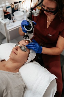 Come Relax at our Retail Location - In addition to IV Hydration Therapy, Nutrient Boosters, and Oxygen Therapy, we are now offering Skinwave Hydrafacials with LED Microcurrent and Lymphatic Massage, Customizable Facials and Peels, Tetra Co2 Laser, Virtue RF Microneedling, Motus AZ+ Laser Hair Removal and SculpSure Warm Sculpting. Free consultations available. Come Relax at our Retail Location - In addition to IV Hydration Therapy, Nutrient Boosters, and Oxygen Therapy, we are now offering Skinwave Hydrafacials with LED Microcurrent and Lymphatic Massage, Customizable Facials and Peels, Tetra Co2 Laser, Virtue RF Microneedling, Motus AZ+ Laser Hair Removal and SculpSure Warm Sculpting. Free consultations available.