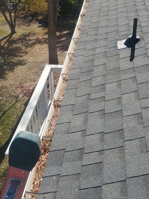 cleaning gutters !! - this is a proyect where we need to clean all gutters to make sure are working properly
