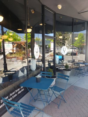 Clear windows equals enjoyment - This clean up was for a commercial residence. Making sure all windows look as good as they can be is my success to happy customers