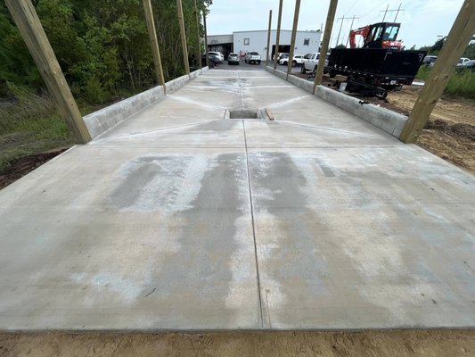 Foundations - We specialize in all foundations ranging from Custom home slabs, red iron building slabs, concrete foundation piles, pole barn slabs, and much more...
Call us today to schedule a consultation Foundations - We specialize in all foundations ranging from Custom home slabs, red iron building slabs, concrete foundation piles, pole barn slabs, and much more...
Call us today to schedule a consultation