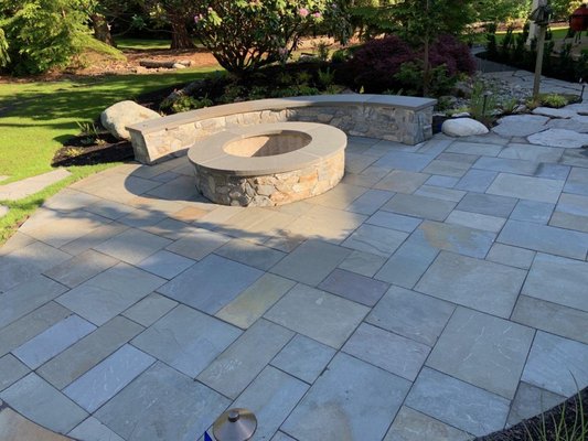 Patio & Driveway pavers - Upgrade your landscape today with Modern Lots' professional patio and driveway pavers installation services - bringing beauty and relaxation to the Great Seattle area. Patio & Driveway pavers - Upgrade your landscape today with Modern Lots' professional patio and driveway pavers installation services - bringing beauty and relaxation to the Great Seattle area.