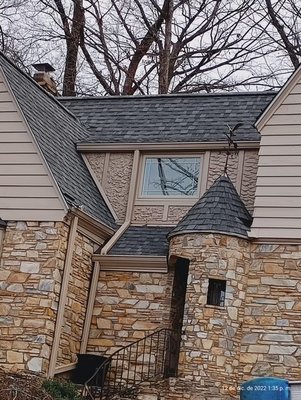 Arlington Roof - Stunning stone house in Arlington with new architectural shingle roof. Arlington Roof - Stunning stone house in Arlington with new architectural shingle roof.