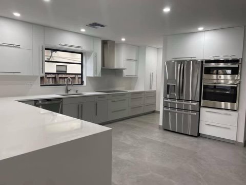 Full bathroom and kitchen remodeling - Guaranteed quality products delivered at an affordable price. Full bathroom and kitchen remodeling services with warranties, easy financing and full service
