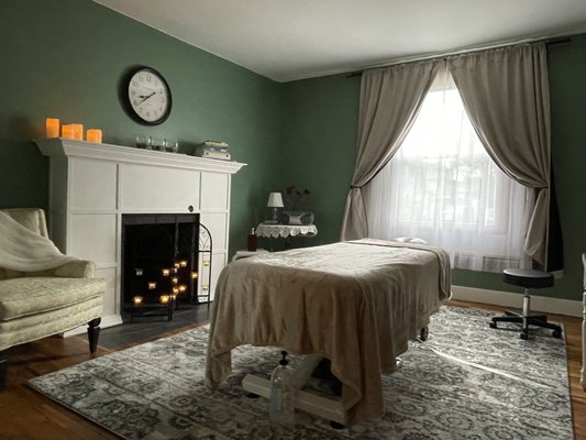 Swedish Massage - Relaxation Massage, Deep Tissue on request, Swedish Massage, Hot Stones, Heated Towels, Essential Oils, and Heated Bed. Come and pamper yourself in a stress-free environment.