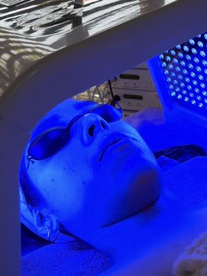 LED Therapy - Facial Add-On LED Therapy - Facial Add-On