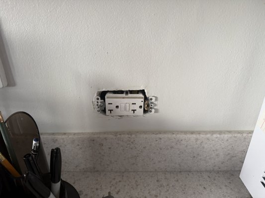 Replacing GFCI outlets and one double switch - A client had called saying her slight fixture from the bathroom stayed on and couldn’t turn off, so we immediately replaced it with a new one. Also she wanted 4 new 20 amp GFCI receptacles and 1 new 20 amp outlet. Replacing GFCI outlets and one double switch - A client had called saying her slight fixture from the bathroom stayed on and couldn’t turn off, so we immediately replaced it with a new one. Also she wanted 4 new 20 amp GFCI receptacles and 1 new 20 amp outlet.