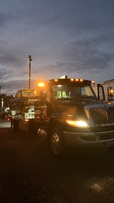 Night time Towing - This customer requested to get their car towed to deliver it to their home. While the price did increase due to their distance being larger and it being night time, our performance is still the same quality as we’d like to give to our customers no matter the time or distance. Night time Towing - This customer requested to get their car towed to deliver it to their home. While the price did increase due to their distance being larger and it being night time, our performance is still the same quality as we’d like to give to our customers no matter the time or distance.