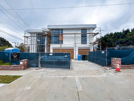 Shenandoah Project - Remodel of an existing 3 bed/ 3 bath into a modern open concept home with glass perimeter, 4 bed/ 3 bath with vaulted ceilings.