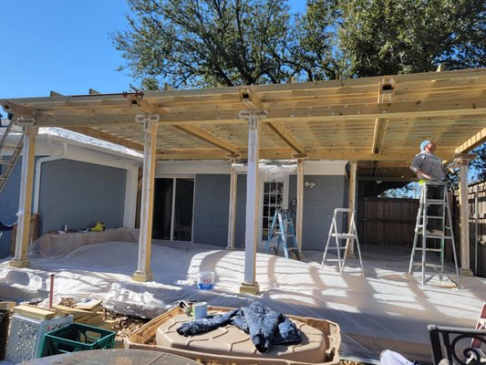 Outdoor Painting - We specialize in residential painting.