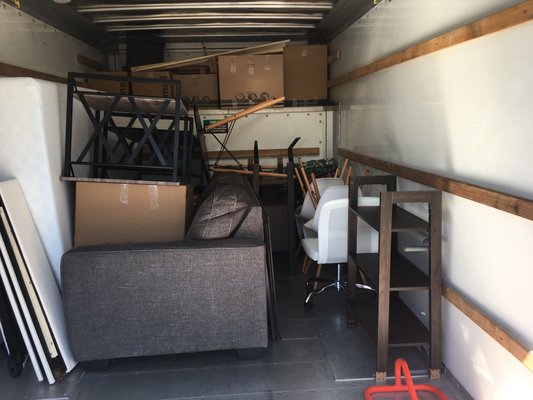 Local Phoenix move from Scottsdale to Glendale. - This moving job was from Scottsdale Arizona to Glendale Arizona. A lovely couple, moving into a larger house to welcome a baby. Local Phoenix move from Scottsdale to Glendale. - This moving job was from Scottsdale Arizona to Glendale Arizona. A lovely couple, moving into a larger house to welcome a baby.