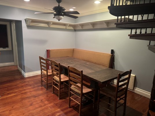 Dinning room painted. - This house was a full interior paint including baseboards. Dinning room painted. - This house was a full interior paint including baseboards.