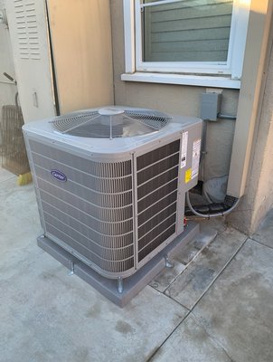 New A2L Refrigerant condenser upgrade - Replaced an old Rheem R-22 condenser with a new Carrier A2L refrigerant condenser.
Upgrading to the new A2L system provides better energy efficiency, lower environmental impact, and ensures compliance with the latest refrigerant standards. Another satisfied customer enjoying a reliable, efficient cooling system — installed by Code Blue Heating & Cooling! New A2L Refrigerant condenser upgrade - Replaced an old Rheem R-22 condenser with a new Carrier A2L refrigerant condenser.
Upgrading to the new A2L system provides better energy efficiency, lower environmental impact, and ensures compliance with the latest refrigerant standards. Another satisfied customer enjoying a reliable, efficient cooling system — installed by Code Blue Heating & Cooling!