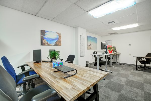 Work Spaces - Stop battling home distractions, spotty Wi-Fi, and coffee shop noise. You’ve found your new productivity haven. Our vibrant coworking space offers the premium amenities, reliable high-speed internet, and motivating community you need to beat isolation and finally get your best work done. Welcome to your upgraded workday.