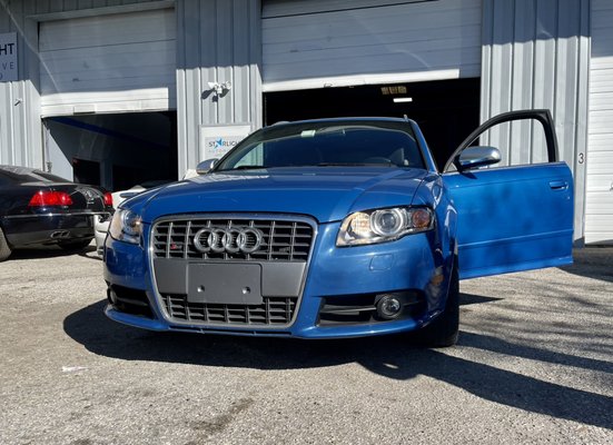 Some Audi in the house! - Here at Starlight, we’re huge fans of german engineering!
And Audi is one of our favorite brands! Some Audi in the house! - Here at Starlight, we’re huge fans of german engineering!
And Audi is one of our favorite brands!