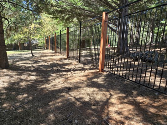 Ornamental iron fence - Our ornamental iron fence services provide elegant, durable solutions for adding beauty and security to your property. Crafted from high-quality steel or wrought iron, these fences feature intricate designs and are perfect for enhancing curb appeal while offering strong protection. Ideal for gardens, estates, or commercial spaces, ornamental iron fences are customizable in height, design, and finish. Our team handles everything from design to installation, ensuring a perfect fit that complements your property’s style.