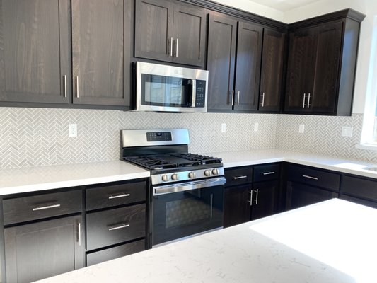 Kitchen Backsplash - Recent Projects- Kitchen Backsplash Installation