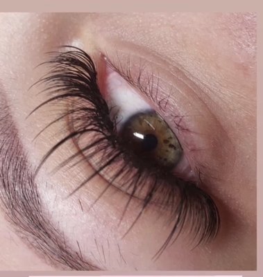 Volume, Hybrid and classic set - Full set of eyelashes Volume, Hybrid and classic set - Full set of eyelashes