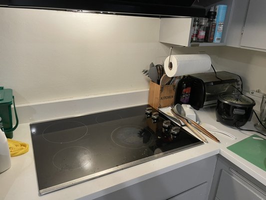 Stove cleaning August 22
(Before) - Stove cleaning Stove cleaning August 22
(Before) - Stove cleaning