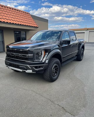 We did our one step polish with our 7 year ceramic coating - One step polish with 7 year ceramic coating We did our one step polish with our 7 year ceramic coating - One step polish with 7 year ceramic coating