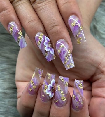 Trending everyday wear Nails. - Elegant and classy everyday nail.  #acrylicnails #marblenails #purplenails #3dflowernails #naildesign #trending #Manicure #Pedicure