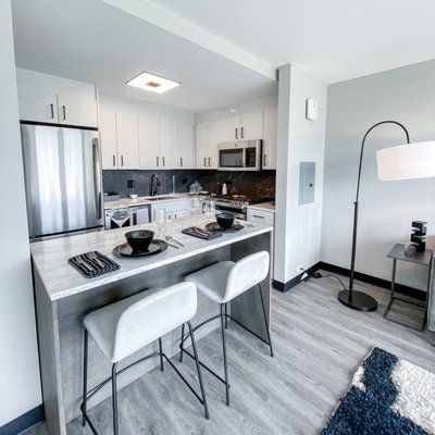 Check out these Chicago Properties! - Let Smart City find your next Chicago apartment. For free! Call or text us at (312) 348-7247 to get started! Check out these Chicago Properties! - Let Smart City find your next Chicago apartment. For free! Call or text us at (312) 348-7247 to get started!