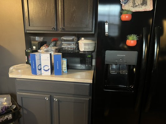 Quick kitchen renovation - This kitchen was updated countertops only (per home owners request) (cabinets can also be installed in any other project if client wants! New granite update with new stove backsplash for a special touch, and new wall paint colors to give the kitchen a new vibe and feel to home owners enjoyment and liking, with a new barn door with frameless opening to replace the 6 panel door and frame