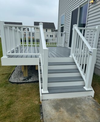 Composite deck - Enjoy summer on your new composite deck maintenance free, we offer free design consultations Composite deck - Enjoy summer on your new composite deck maintenance free, we offer free design consultations