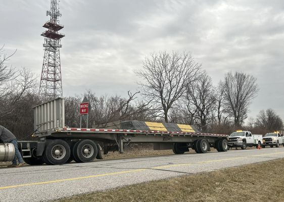Truck & Trailer Repair - Maverick On-site provides mobile repairs In the Quad Cities and surrounding areas . Technicians available 24 hrs -lock outs - tire change - jumpstart - fuel delivery We offer many heavy duty services as well - computer diag - regens - electrical - mobile welding and much more ..