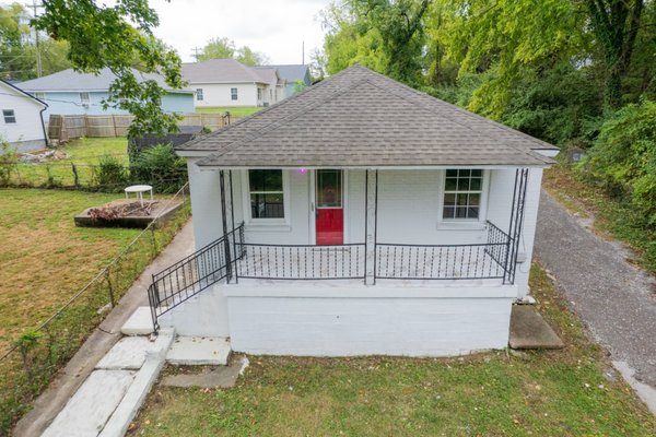 Cedar St Property - 2-bedroom 1 Bath, nice backyard Starter home, freshly painted and the updated bathroom gives this home a fresh, wonderful look! Split unit for heating & cooling. This area has lots of potential located less than a mile from Austin Peay State University, 45-mins to downtown Nashville and minutes from the heart of the ever growing, up and coming City of Clarksville!