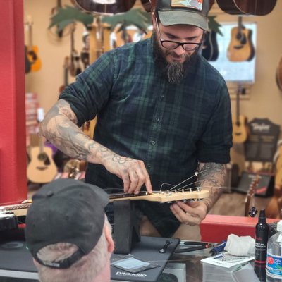Guitar Restring, Setup & Repair - We're here to help! Our repairs are performed by Certified Stringed Instrument Service Specialists. We do stringed Instrument Restorations, Setups, Custom Modifications & More‎. 

Hugo Mermet is a French guitar maker, Master Builder and Instrument Repair specialist based in San Rafael, California. After more than 15 years on stage as a musician and as a Master Builder and owner of Mermet Guitars in France, Hugo made the move to the Bay Area to open the next chapter of his career.

Hugo's experience as a maker gives him a deep understanding of the instrument, enhancing his ability to diagnose and suggest smart upgrades for your instrument. He is able to assess the instrument and assist the player with planning out custom modifications, upgrades, and improvements for any experience level or need. 

Repair drop offs are accepted Monday through Saturday .
Please call, text 415-457-7600 or email ahead for an appointment.

Contact Hugo
Phone: (415) 457-7600 x102
E-Mail: hugo.m@bananas.com