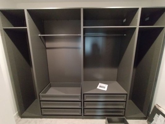 Shelves and closet system - We install shelves and closet system Shelves and closet system - We install shelves and closet system