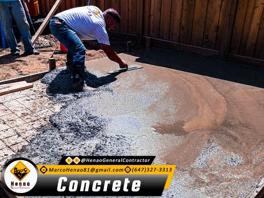 Concrete - Concrete courtyard