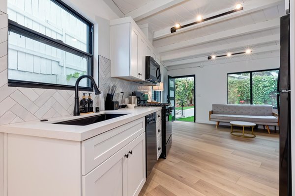 Accessory Dwelling Unit (ADU) | Hollywood Hills - We built this ADU in the Hollywood Hills to create a compact but highly functional living space, perfect as a rental, guest suite, or private retreat. Thoughtfully designed from every angle, it features a sleek kitchen and living area, a bright and comfortable bedroom, a modern bathroom, and outdoor yard space that makes the unit feel larger than its footprint.

ADUs like this one are one of the most valuable investments a homeowner can make. They add livable square footage, increase property value, and create opportunities for long-term rental income or flexible multigenerational living.

Small in size but big in impact, this Hollywood Hills ADU shows how much comfort and style can fit into a perfectly planned space.

Thinking about building an ADU on your property? Contact us today to schedule your free consultation.