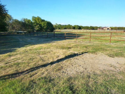 3 Rail Pipe Fencing - 3-5 Rail pipe makes a simple, timeless fence that will last a lifetime. Great for horses or a property delineator. 3 Rail Pipe Fencing - 3-5 Rail pipe makes a simple, timeless fence that will last a lifetime. Great for horses or a property delineator.