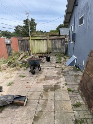 Back yard junk removal - Complete backyard removal including 200 pavers, an old shed and a wood plank walkway. Back yard junk removal - Complete backyard removal including 200 pavers, an old shed and a wood plank walkway.