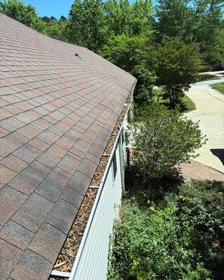 Gutter cleaning in Greer - Gutter cleaning service in Greer, SC! These were some of the dirtiest gutters we have ever worked with!
Message us today for a free estimate! Our basic pricing rates are:
$150.00 for single story homes
$300.00 for two story homes Gutter cleaning in Greer - Gutter cleaning service in Greer, SC! These were some of the dirtiest gutters we have ever worked with!
Message us today for a free estimate! Our basic pricing rates are:
$150.00 for single story homes
$300.00 for two story homes