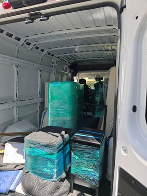 Local Move of 1 Bedroom from LA to San Diego - Moved a refferal customer from LA to San Diego in 1 day. This was a 1 bedroom apartment that we managed to load in the high celling Cargo Vans that we use for small moves & furniture delivery jobs. Local Move of 1 Bedroom from LA to San Diego - Moved a refferal customer from LA to San Diego in 1 day. This was a 1 bedroom apartment that we managed to load in the high celling Cargo Vans that we use for small moves & furniture delivery jobs.