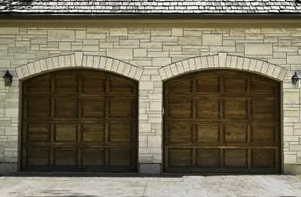 Garage Door Installs - You'll find a broad variety of garage doors at Steve's Overhead Garage Doors. We install and service all makes and models. We offer a one-year warranty on all labor along with manufacturers' warranties on our products.
Whether you're looking for an installation of a new door or a replacement of an existing door, we can help you get your garage door on track. Garage Door Installs - You'll find a broad variety of garage doors at Steve's Overhead Garage Doors. We install and service all makes and models. We offer a one-year warranty on all labor along with manufacturers' warranties on our products.
Whether you're looking for an installation of a new door or a replacement of an existing door, we can help you get your garage door on track.